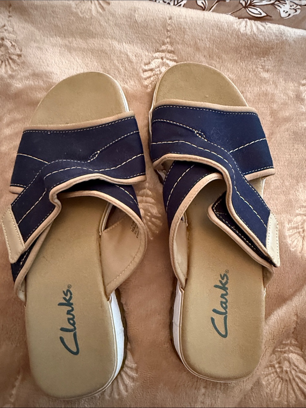 Clarks Women’s Navy and Tan Slide Sandals with Adjustable Strap